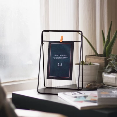 Northlight 9.75" Contemporary Clip On 4" X 6" Photo Picture Frame - Black 1 Northlight 9.75" Contemporary Clip On 4" X 6" Photo Picture Frame - Black
